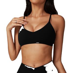 Soutien-gorge de sport pour femmes, en nylon et élasthanne imperméable, respirant, dos nageur, simple, soutien moyen, personnalisable, devant, yoga, fitness, vente en gros 2026 - Product Image 3