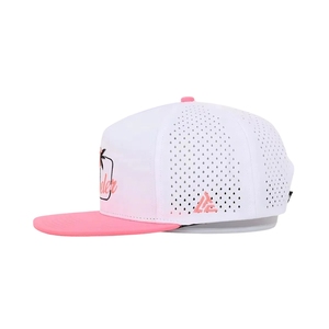 Casquettes de golf de performance fabriquées par un professionnel, perforations laser pour la ventilation, casquette 5 panneaux bicolore, logo brodé 2D 3D personnalisé - Product Image 4
