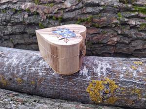 Caja de Joyería en Forma de Corazón de Madera Maciza Premium, Caja de Madera Hecha a Mano para Guardar Joyas, Decoración del Hogar, Regalo - Product Image 4