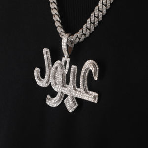 Lujoso Colgante de Letra Árabe Personalizado Estilo Hip Hop con Moissanita, Plata de Ley 925, Rodio y Baño de Oro de 14K - Product Image 2