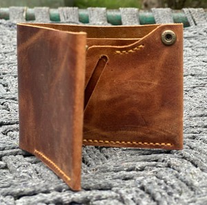 Cartera de piel de vaca corta hecha a mano, estilo a la moda con cierre abierto, característica antirrobo, Material de cuero Crazy Horse - Product Image 3