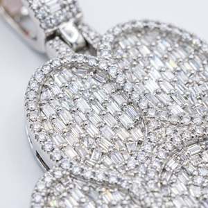 Collana con Pendente Celestia Bloom in Moissanite - Product Image 2