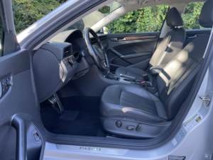 Seminuevo Clean 2020 Volks-wagen Passa-t 2,0 T SEL - Product Image 3