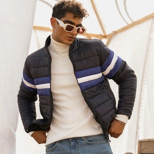 Chaqueta acolchada de invierno para hombre de alta calidad, logotipo personalizado, cremallera, diseño acolchado impermeable, tela ligera Reversible con decoración de piel - Product Image 5