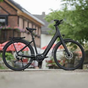 TOP <b>SALES</b> <b>FOR</b>-Cube Imperfect Cubes Kathmandu Hybrid C:62 SLX trekking e-bike - Product Image 2