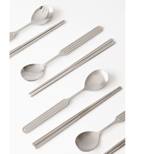 Couverts en acier inoxydable argenterie polie couleur argent parfait pour la table à manger de luxe, la restauration, les hôtels et la décoration de mariage - Product Image 1