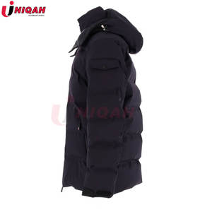 Veste matelassée d'hiver de style de rue pour hommes, manteau décontracté à capuche épais et ajusté, vêtements d'extérieur confortables et à la mode pour l'extérieur - Product Image 3