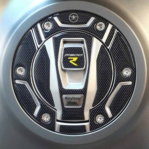 Adesivi 3D in Gel Giallo Personalizzati con Logo per Decorazione Casco Moto BMW F900 R - Product Image 1
