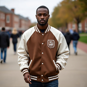 Letterman Varsity Jacket Hommes Patchs Personnalisés Broderie Baseball Bomber Varsity Jackets Hommes Manches Longues Varsity Outerwear Homme - Product Image 5