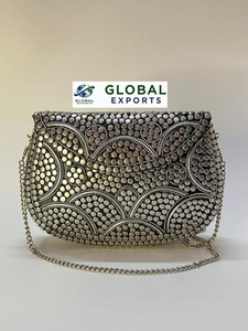 Bolso de Mano de Lujo con Incrustaciones de Nácar, Fabricado en India, para Eventos Formales y Desfiles de Moda, Precio de Exportación - Product Image 4