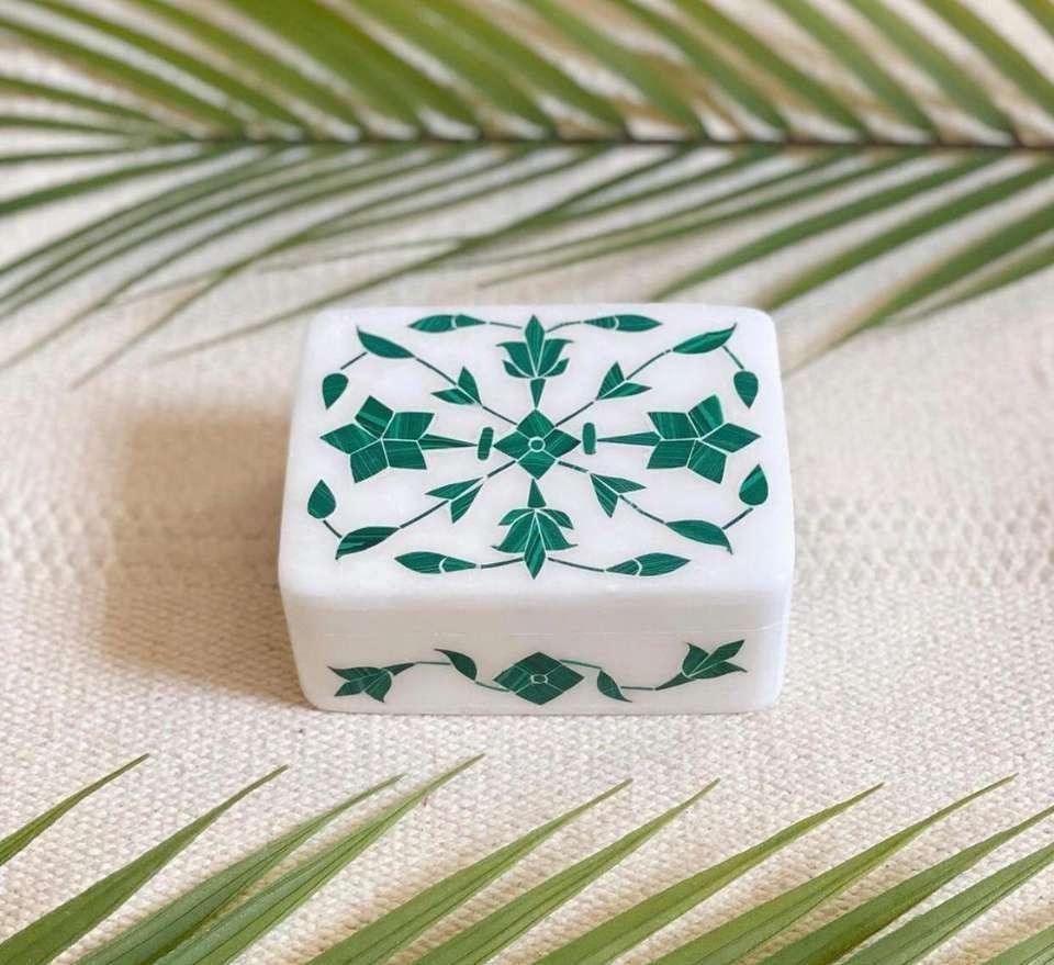 ตามที่แสดงในภาพ