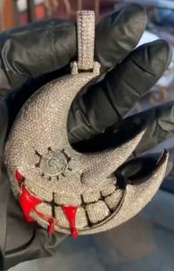 จี้รูปพระจันทร์เคลือบน้ำแข็งสุดหรู |   เครื่องประดับฮิปฮอปเพชรโมอิสซาไนต์ VVS |   ผู้ผลิตจี้ฮิปฮอปแบบกำหนดเอง ชุบโรเดียม GRA - Product Image 3