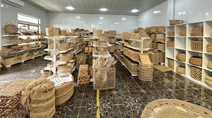 Qualité supérieure Écologique Naturel Mère Perle Rotin Rectangle À La Main Plateaux Décoratifs Couleur Personnalisée OEM En Gros Vietnam - Product Image 4