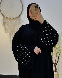 ชุดอาบายะสีดำยาว ป้องกันริ้วรอย งานแฮนด์เมดจากดีไซเนอร์ คอลเลคชั่นล่าสุด ผลิตจากผ้าไหม สำหรับผู้ใหญ่ ชุดละหมาดแบบดั้งเดิมสำหรับสตรีชาวมุสลิม - Product Image 3