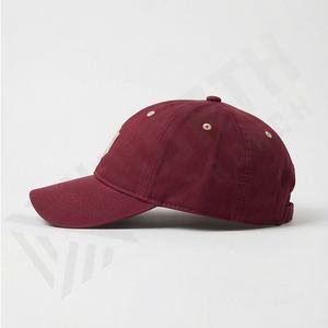 Gorras de Béisbol con Logotipo Bordado Personalizado, Nuevo Diseño, Color Sólido, Bordado de Primera Calidad, Gorra de Béisbol con Logotipo Personalizado Ajustable - Product Image 3