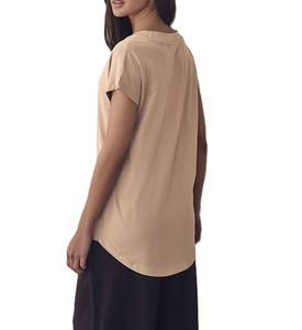 Dernier T-shirt femme tendance très vendu été décontracté OEM coton col V profond femme T-Shirts couleur neutre coupe décontractée - Product Image 2