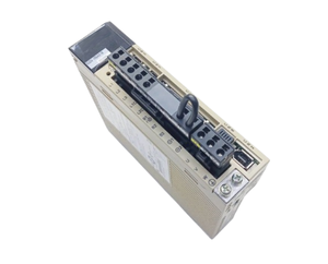 เซอร์โวไดรฟ์ SGDV-1R6A01B AC ใหม่และดั้งเดิม - Product Image 2