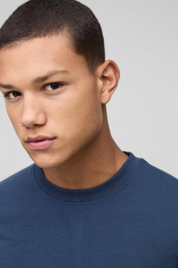 Meilleures ventes 100% coton Gym Wear T-shirts Logo personnalisé broderie bouffée impression Slim Fit col en O T-shirt pour hommes coupe ample - Product Image 3