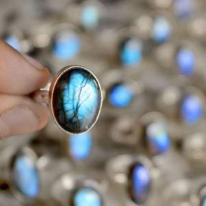 Natural <b>Blue</b> Fire Labradorite Gemstone Ring Solid 925 Sterling Silver <b>Overlay</b> Handmade Ring Labradorite Statement Ring for Women - Product Image 4