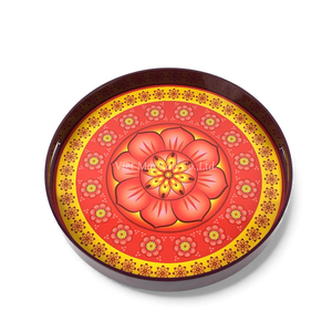 Plateau en laque floral fait à la main avec un motif floral pour le service et l'utilisation décorative de la table, conçu par des artisans du Vietnam - Product Image 2