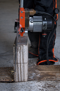 Scie à chaîne industrielle haute fréquence pour béton et briques Victar DeepCut HF-500 - Product Image 2