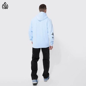 Marque de distributeur personnalisée longueur normale sweat à capuche léger à impression bouffante pour hommes entièrement personnalisé logo hommes sweats à capuche à impression bouffante - Product Image 3