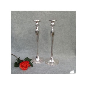 Bougeoir en argenterie design avantageux bougeoir en acier inoxydable de qualité supérieure lot de 2 bougeoirs - Product Image 1