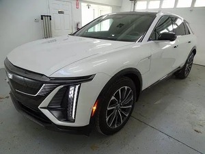 รถ Cadillac LYRIQ Luxury 4 ประตู SUV ปี 2023 สภาพดี ใช้งานน้อย รักษาอย่างดี - Product Image 2