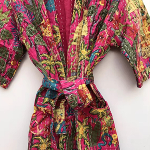 Chaqueta corta con estampado de Farida Kahlo de tela de algodón, chaqueta Kantha acolchada hecha a mano, bata índigo Kantha para mujer, novedad - Product Image 1