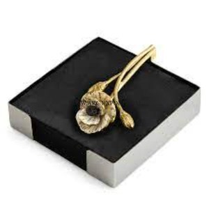 Support de stockage de papier de soie de conception de luxe standard en acier inoxydable argent Ware nouveau distributeur de mouchoirs élégant à vendre - Product Image 1