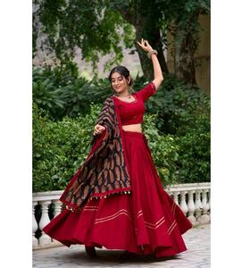 Navratri lehenga choli ดีไซน์เนอร์แบบดั้งเดิมที่สวยงามเหมาะสำหรับการ์บาในคืนเทศกาลแฟชั่น - Product Image 1