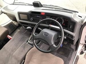 Autobús Toyota Coaster Seminuevo 2018 2019 con 12 Meses de Garantía en Venta Online - Product Image 6