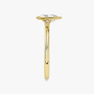 Anillo de Compromiso de Diamante Natural de Corte Trillón, Lujoso y Premium, con Elegante Engaste de Bisel, Oro Amarillo de 18k, 3g, para Mujer - Product Image 5