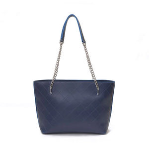 Sac à main pour femme avec deux sangles de chaîne Fourre-tout spacieux personnalisable de grande capacité en cuir véritable durable et imperméable - Product Image 2