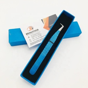Pinzas de pestañas de 90 grados de brillo azul, herramienta de belleza de acero inoxidable sostenible puntiaguda para extensiones de pestañas de etiqueta privada - Product Image 1