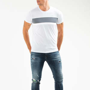 100% coton T-shirts à manches courtes pour hommes Séchage rapide et impression de logo T-shirt de sport vierge coupe régulière Prix bas - Product Image 5