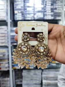 Conjuntos de joyería de fiesta con estilo hechos a mano Juego de pendientes de aleación de zinc ligero para ropa de boda tradicional de moda y elegante - Product Image 3