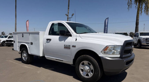 Camion utilitaire commercial d'occasion pas cher, RAM 2500 Diesel manuel Euro 5 de 2015, prêt à être expédié - Product Image 3