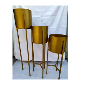 Maceta de metal de estilo Macetas de flores para exteriores e interiores/Macetas en latón de lujo moderno con estilo para el hogar - Product Image 2