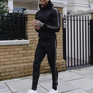 Conjunto de hombre de forro polar ecológico suave personalizado | sudadera Lisa transpirable y pantalones de chándal para el calor diario - Product Image 5