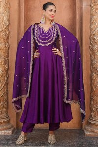 LAUNCHING NEW DESIGNER MODERN FESTIVE PARTY WEAR <b>KURTI</b> PENT with VICHITRA SILK DUPATTA and EMBROIDERY WORK - Product Image 4