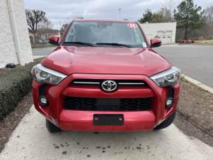 Toyota 4Runner SR5 Premium 2024 Usado en Buen Estado - Product Image 2