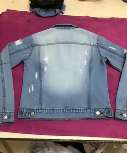 Windproof Warm Fur Collar <b>Distressed</b> Vintage Style Latest <b>Top</b> Quality Custom Made Men's Winter Denim Jacket - Product Image 2