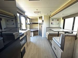 Nouveau camping-car Forest River 2026 17LS - Product Image 6