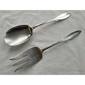 Mango de diseño de palo de cadena de acero inoxidable, juego de cuchara y tenedor para servir ensalada de diseñador Chapado en plata para boda - Product Image 2