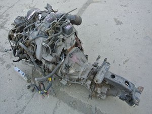 2WD 1RZ-E Mt toyotas HIACE Van, RZH112V - Product Image 3