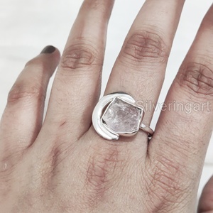 Bijoux en pierre brute Bague pour femme Quartz rose brut naturel Pierre précieuse Pierre de naissance d'avril Bague croissant de lune Bague en argent sterling 925 - Product Image 4