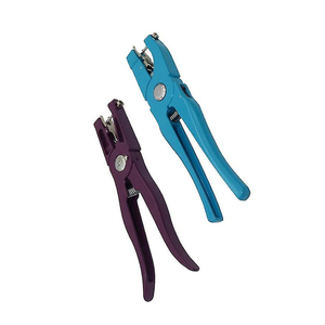 Aplicador de Etiquetas Auriculares Veterinarias, Alicates Duraderos para Etiquetas Auriculares de Ganado para una Identificación Animal Eficiente |   Herramientas para Ganado - Product Image 1