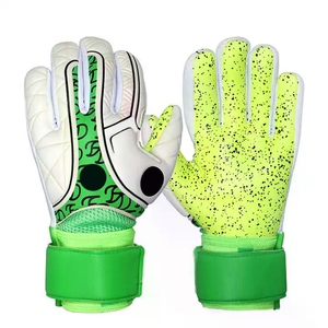 Gants de gardien de but de football personnalisés les plus vendus, dernier design pour les jeunes et les joueurs adultes pour le sport - Product Image 2