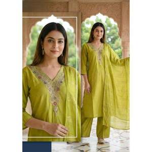 Ensemble Kurti en Georgette Exclusif avec Palazzo pour Tenue Ethnique Festive pour Mariage, Aïd et Soirée - Product Image 4